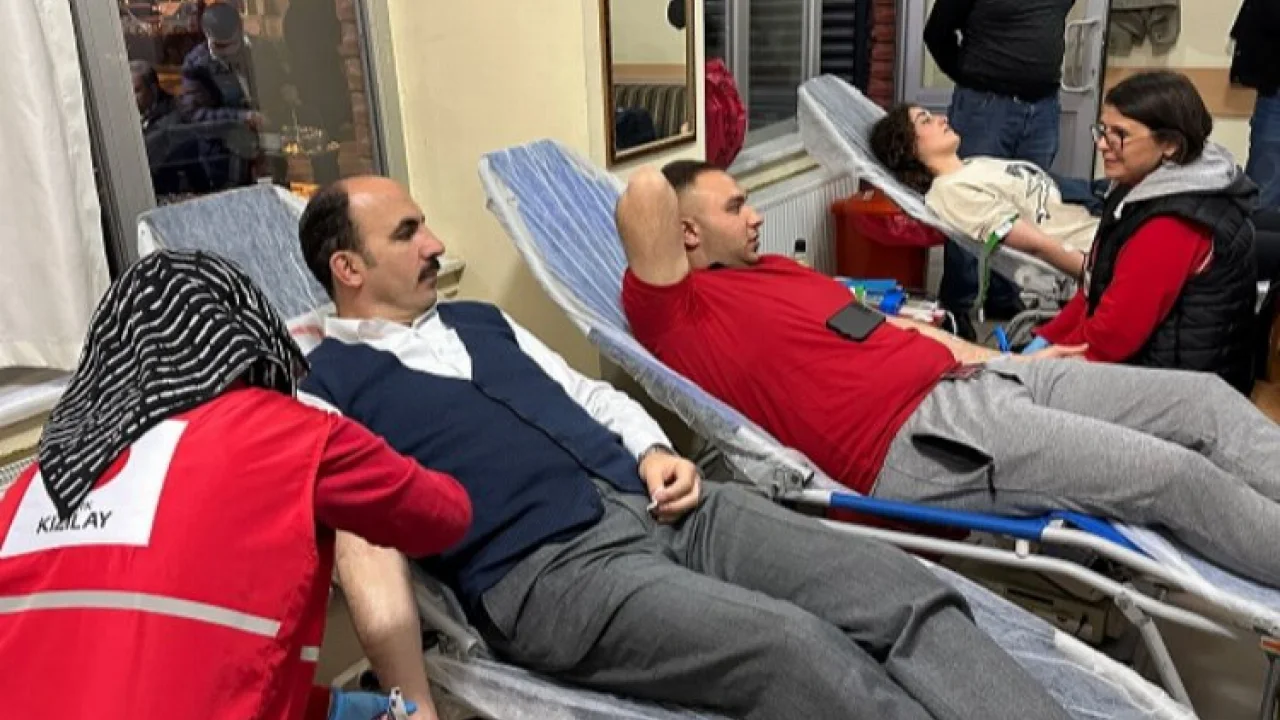 Uğur İbrahim Altay'dan kan bağışı çağrısı -