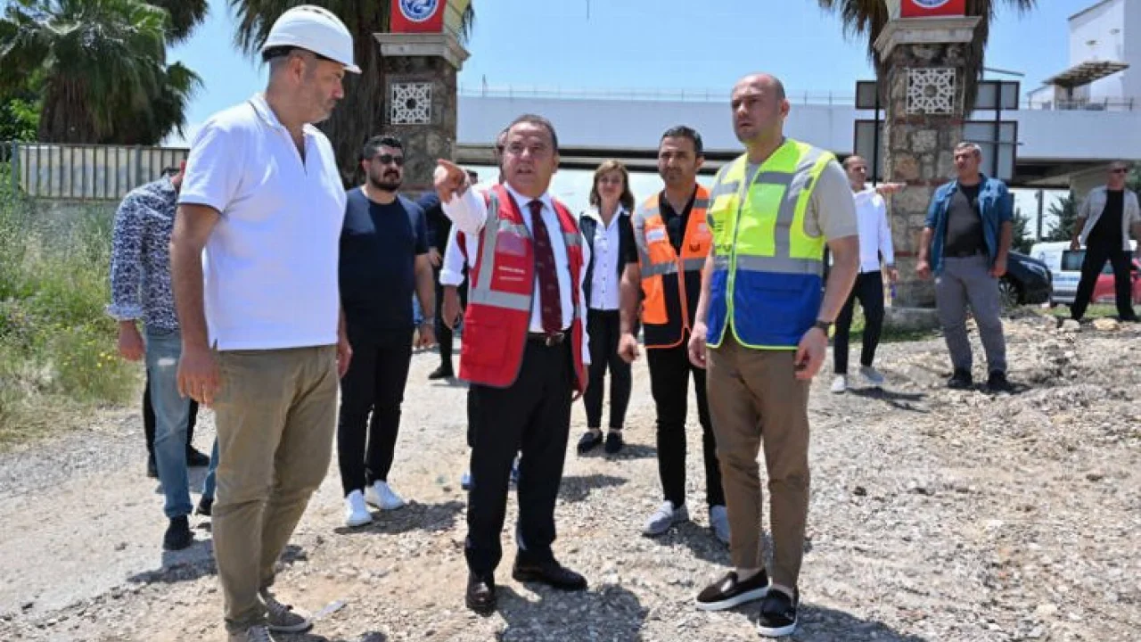 Başkan Böcek Cırnık Köprüsü’nde çalışmaları inceledi -