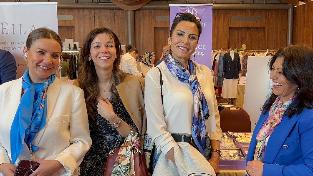 Bursa İpeği'ne ünlü oyunculardan tam not -