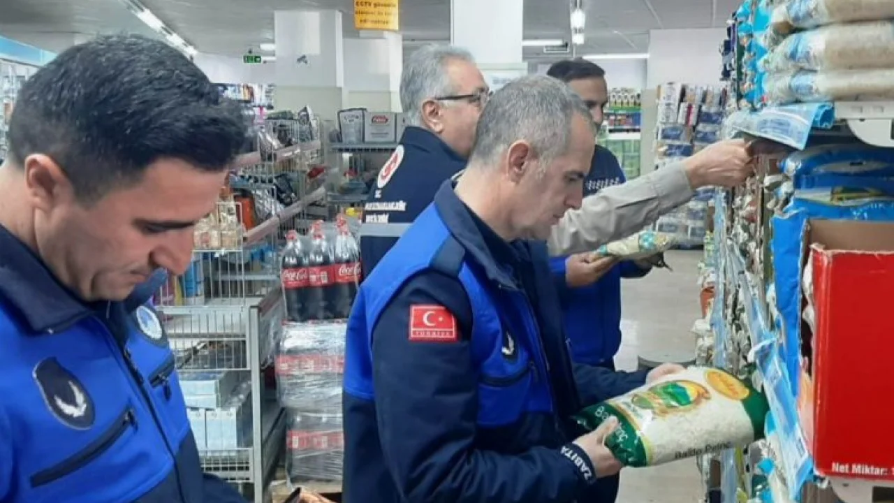 Dilovası’nda marketler denetlendi -