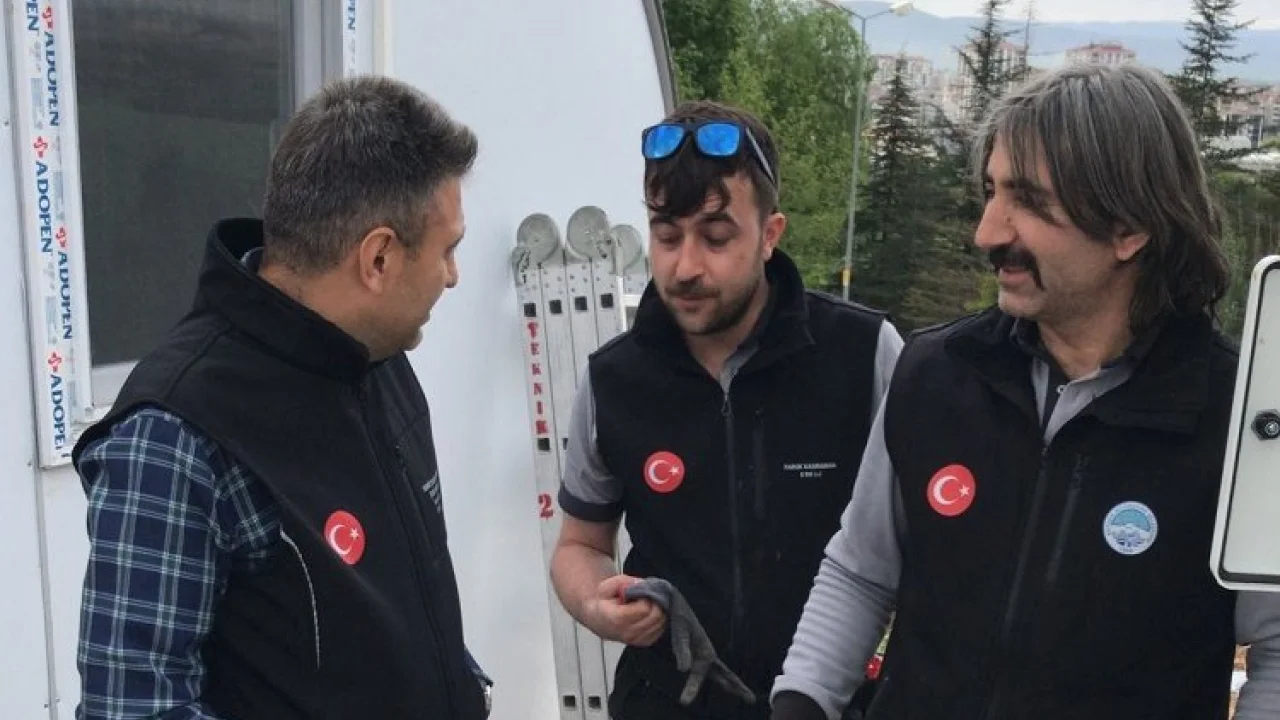 Kayseri'den Elbistan'a 100 konteyner -