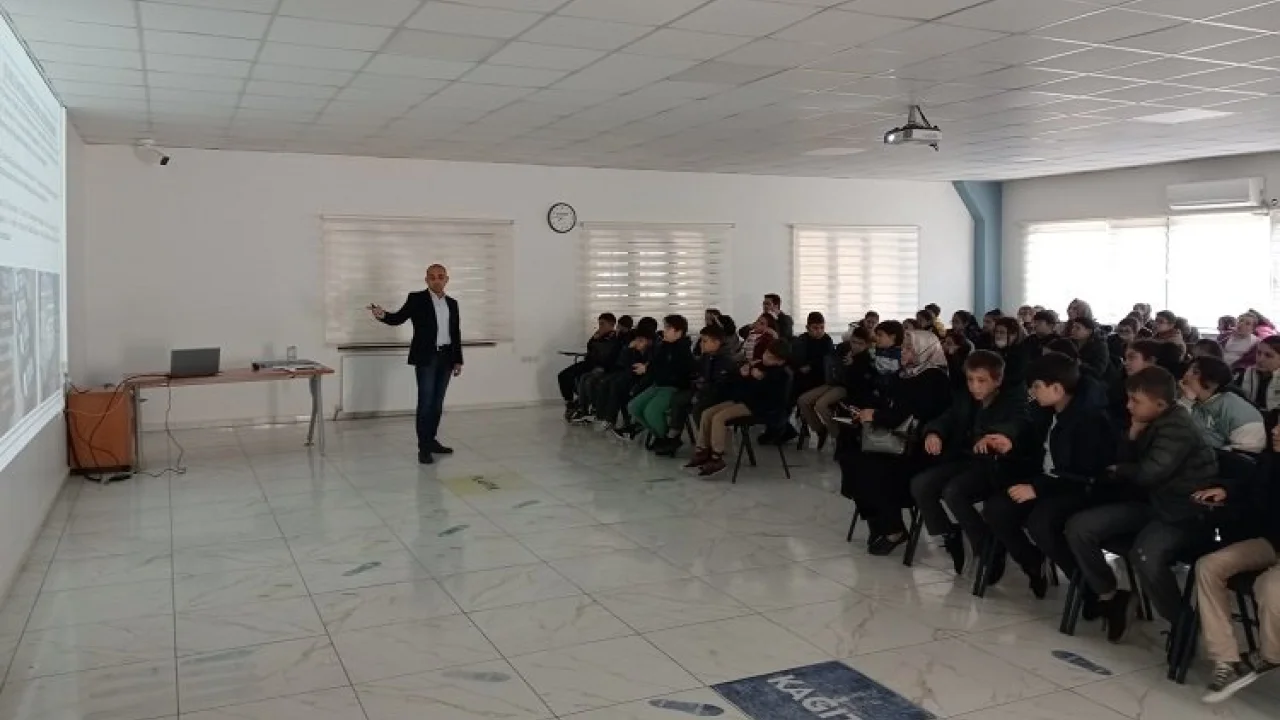 Kayseri Melikgazi'de öğrencilere sıfır atık eğitimi -
