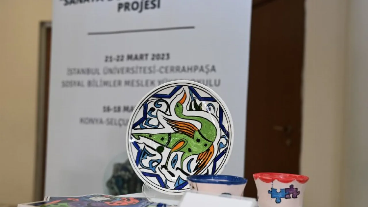 Konya Selçuklu'da sanata dönüşen motifler görücüye çıktı -