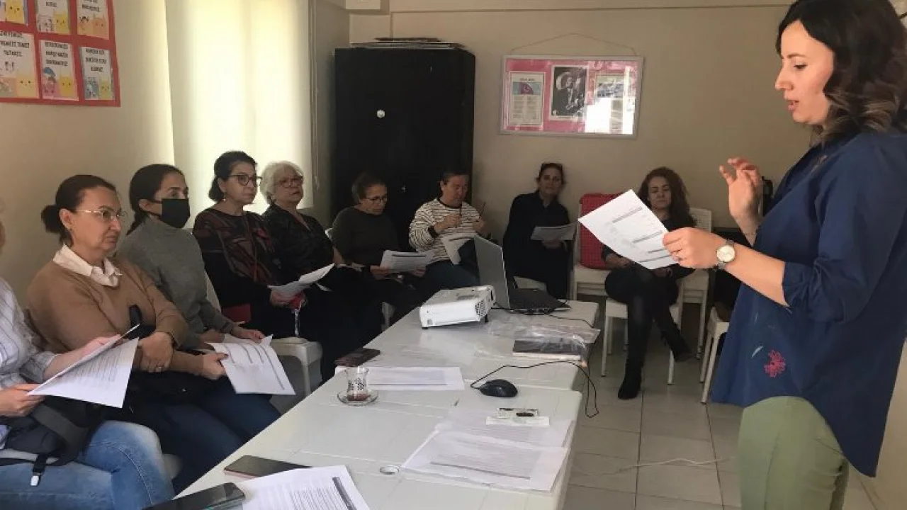 Urla'da 'Mahalle Afet Gönüllüleri' yetişiyor -