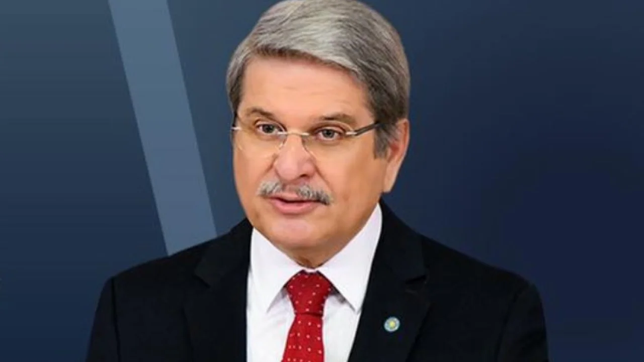 Aytun Çıray'dan mektuplu istifa! -