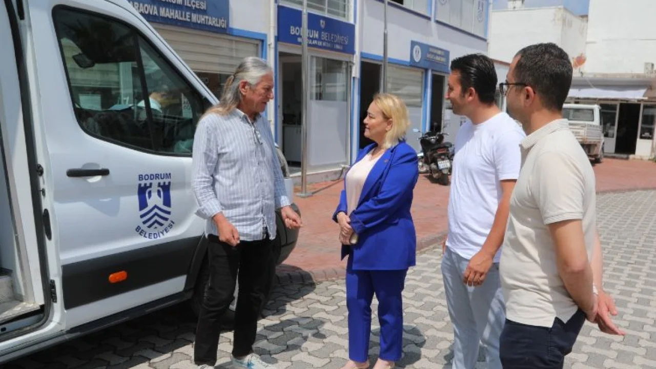 Bodrum Belediyesi sokak hayvanları için bilinçlendiriyor -
