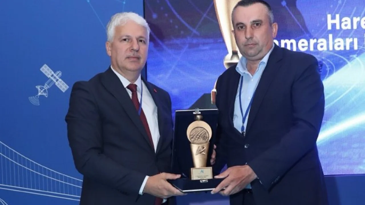 Bursa’nın trafik çözümlerine ‘Aklın Yolu Ödülü’ -