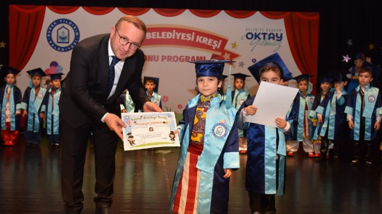 Bursa Yıldırım'da kreş mezuniyeti -