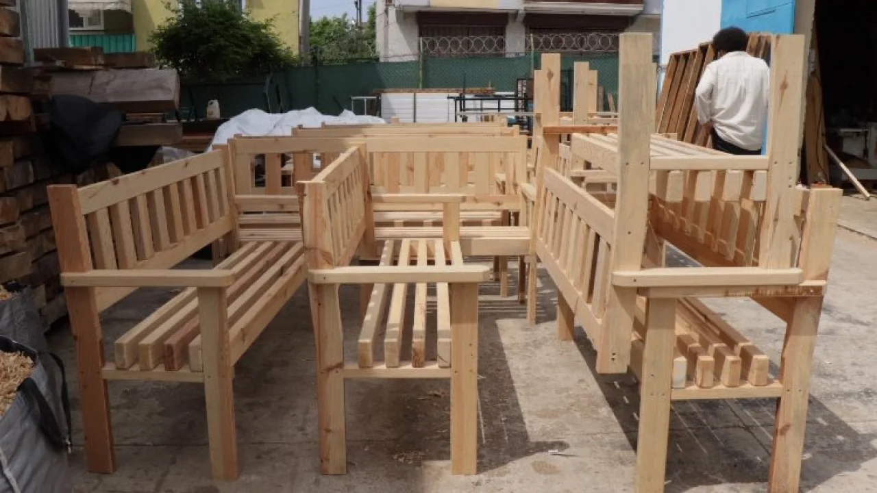 İzmit'in park ve bahçelerinde yoğun mesai sürüyor -