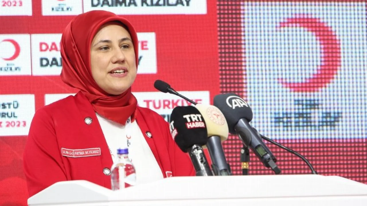 155 yıllık Kızılay'a ilk kadın başkan oldu -