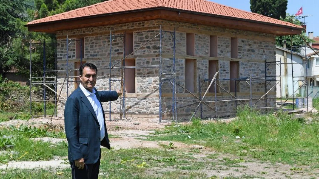 Bursa'da tarihi Filiboz Mescidi gün yüzüne çıkıyor -