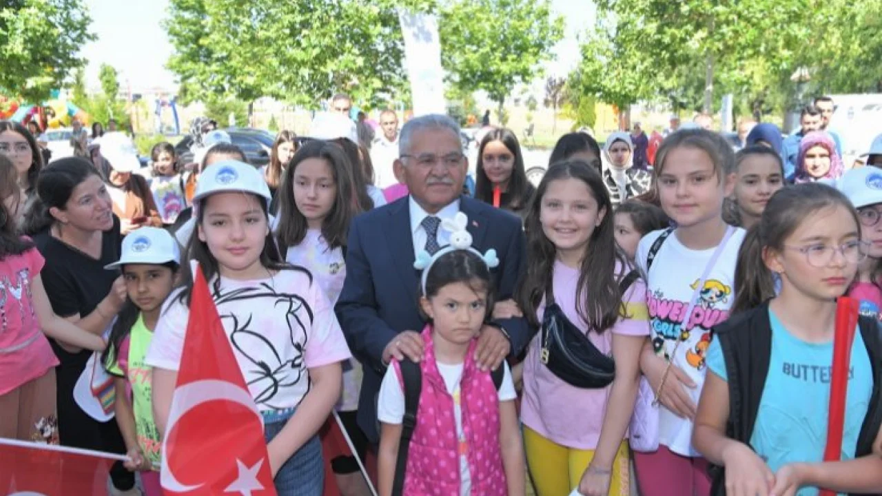 KAYMEK Yaz Okulu açıldı -