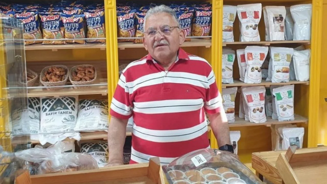 Memduh Büyükkılıç'tan Glutensiz Kafe'ye ziyaret -