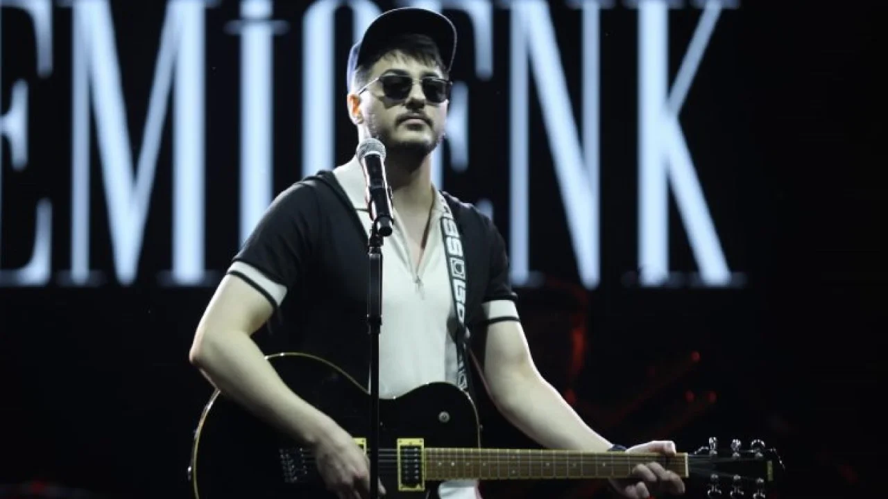 Semincenk’ten Karamürsel’de muhteşem konser -