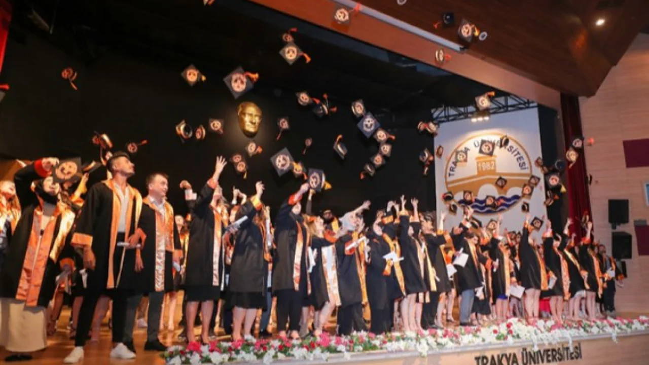 Trakya Üniversitesi'nde yeni bir kep heyecanı daha -
