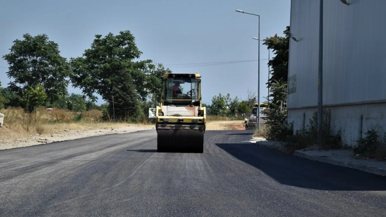 Bursa Osmangazi’de asfalt çalışmaları hız kesmiyor -