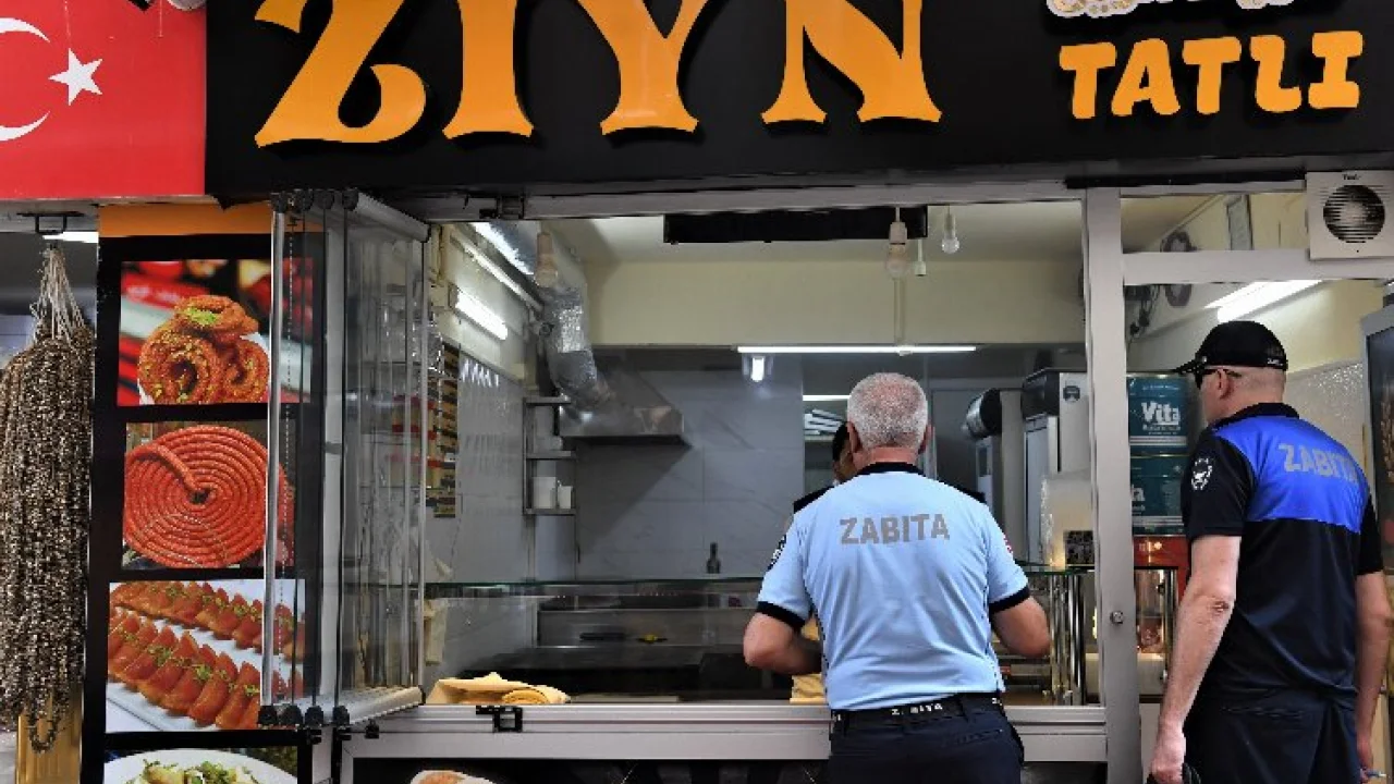 Bursa Osmangazi'de denetimler arttı, yabancı tabelalar kalktı! -
