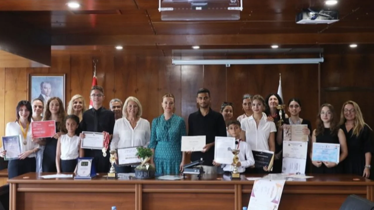 DEÜ'nün sihirli parmakları fark yaratıyor -