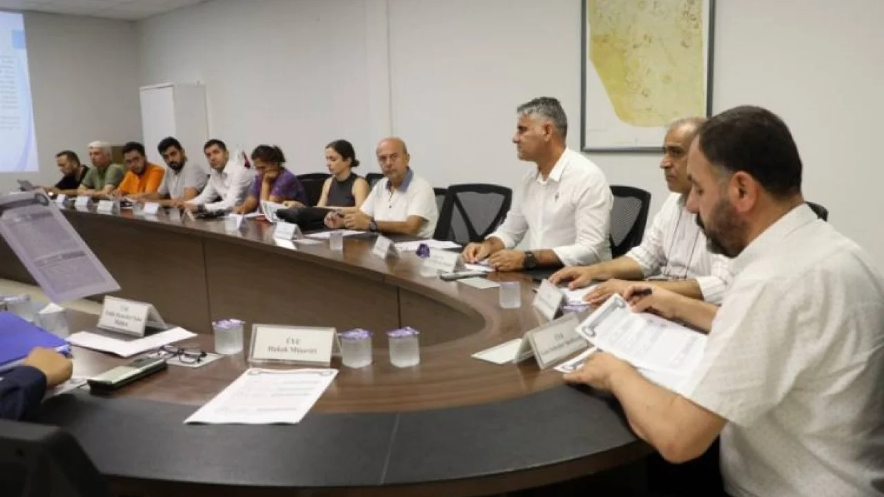Hatay'da konteyner kentlere otobüs durakları konulacak -