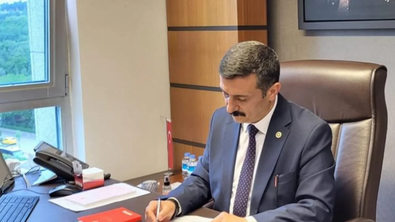 İYİ Partili Milletvekili Türkoğlu’ndan, Bakan Uraloğlu'na Bursa için 'hızlı' soru -