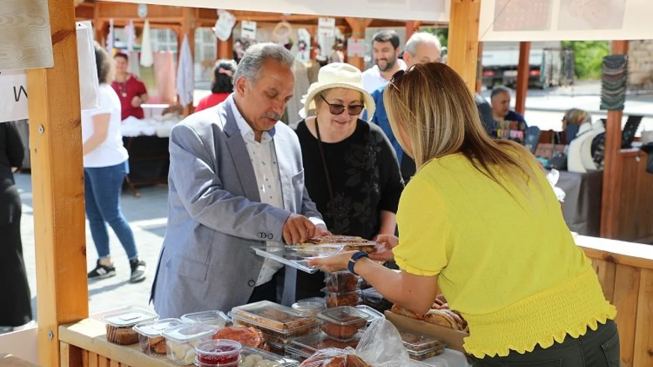 Kayseri Talas'ta Maharetli Eller Pazarı açıldı -