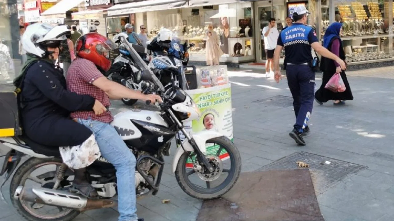 Kocaeli'de zabıta ve emniyetten motosiklet denetimi -