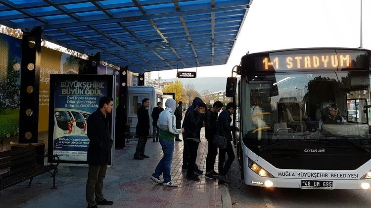 Muğla 8 ayda nüfusunun 23 katı yolcu taşıdı -