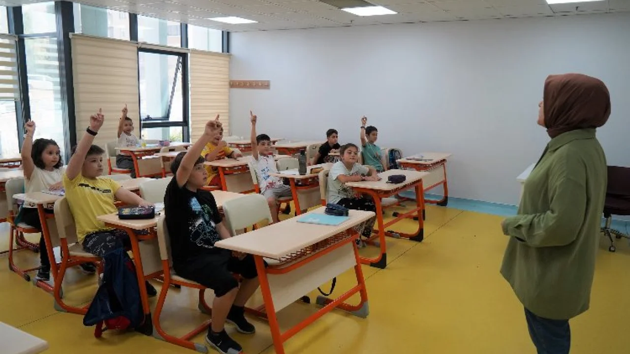 Çayırova Bilgievlerinde donanımlı eğitim -