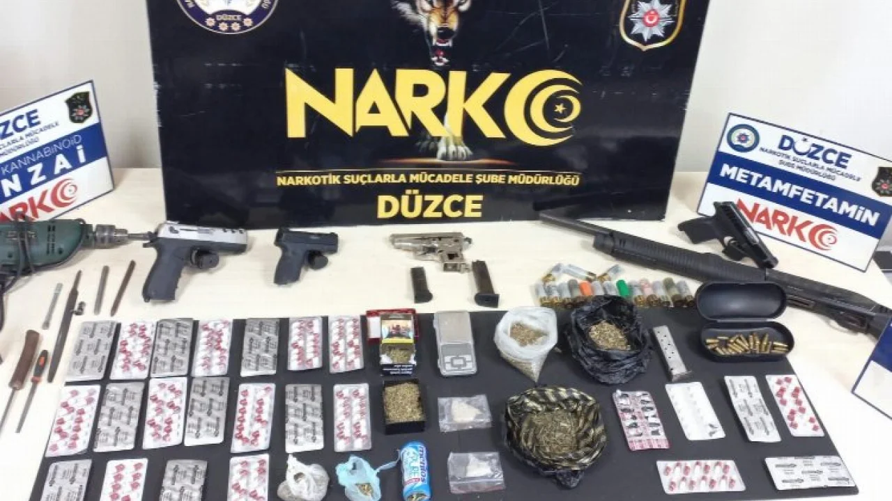 Düzce’de 8 ayrı adrese eş zamanlı NARKO operasyon -