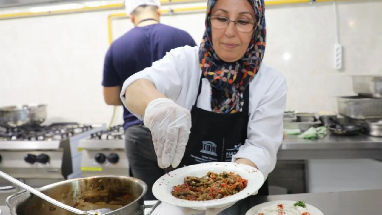 Hatay'ın tarihi lezzetleri masaları süslüyor -