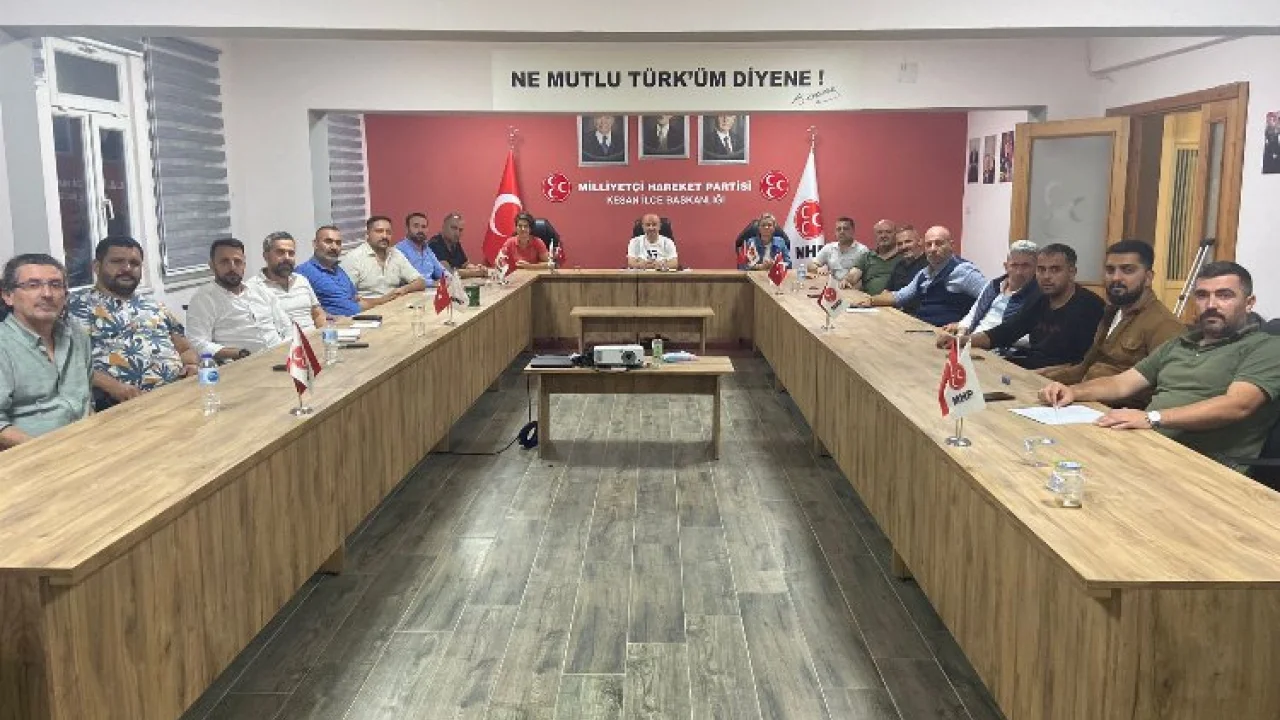MHP Keşan'da yeni yönetim görev bölümü yaptı -