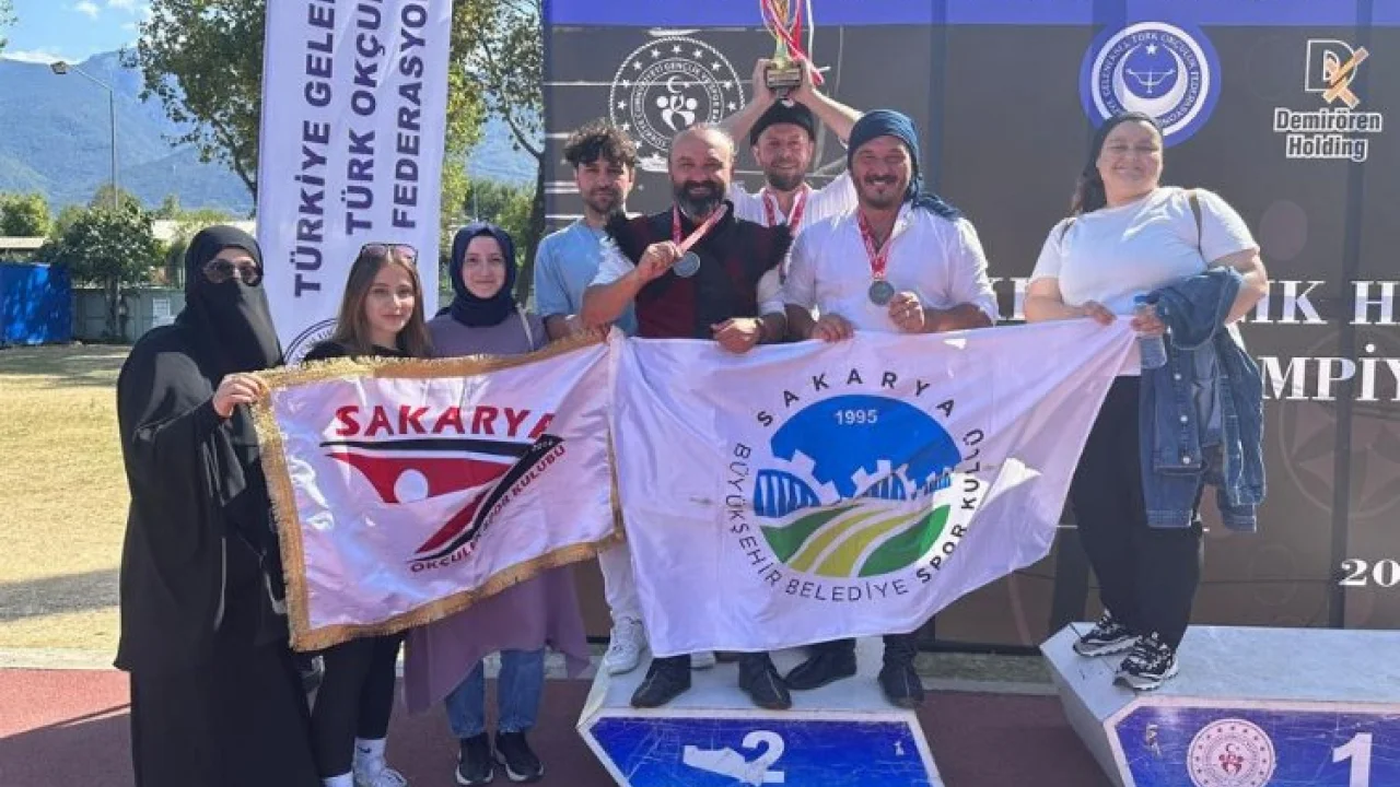 Sakaryalı sporcular Türkiye Şampiyonası’ndan dereceyle döndü -