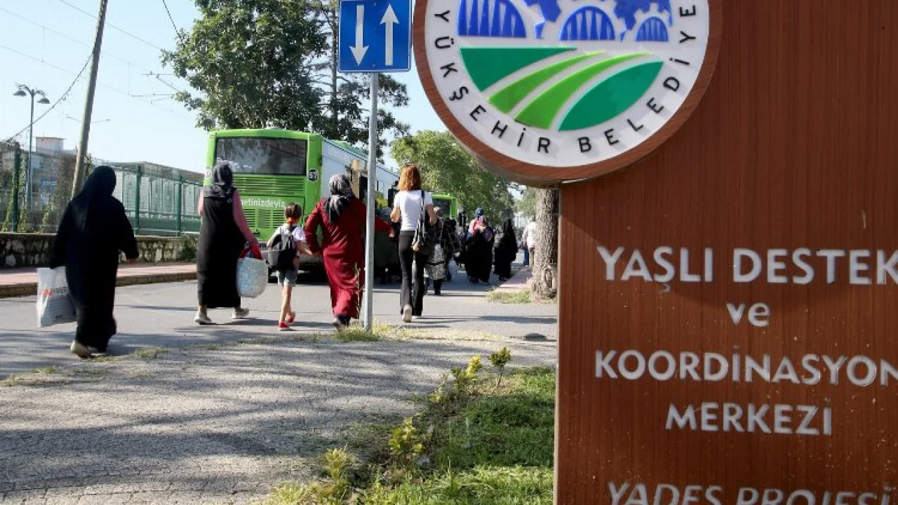 Yaşlılar Sakarya YADEM’le kısa tatile çıktı -