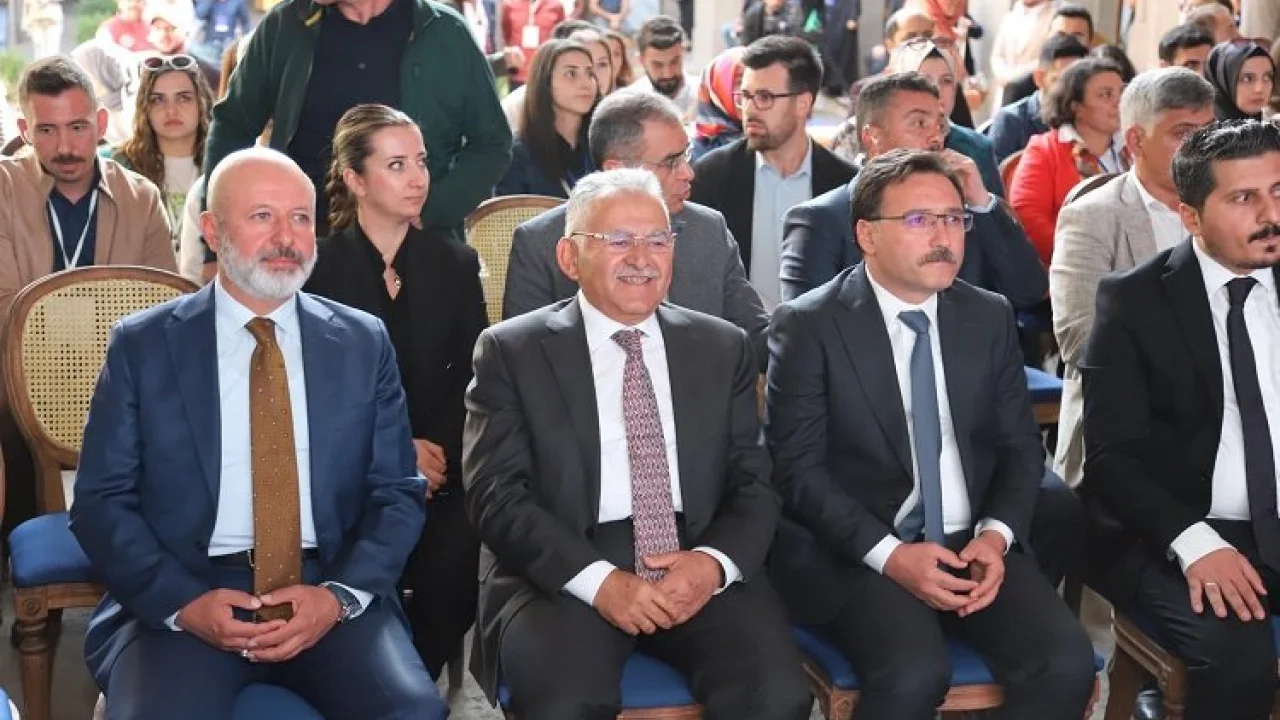Kayseri Büyükşehir'in ödül onuru -