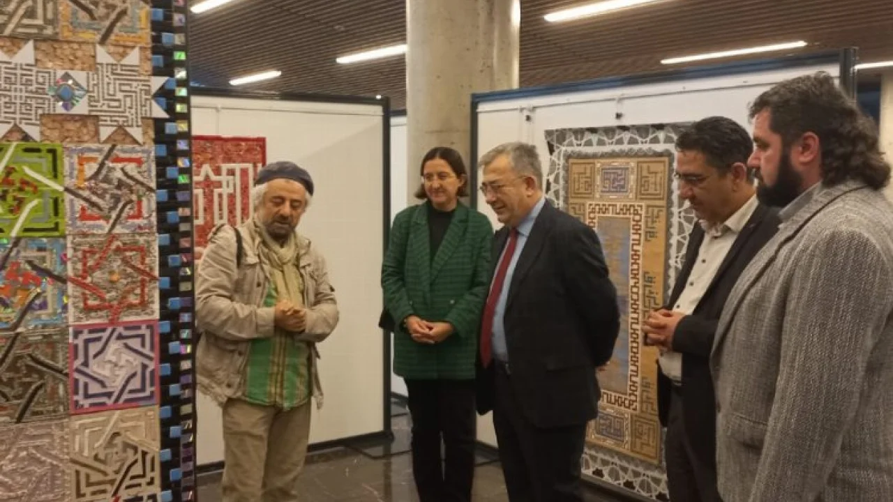 Bursa Osmangazi’de atıklar sanat eserine dönüştü -