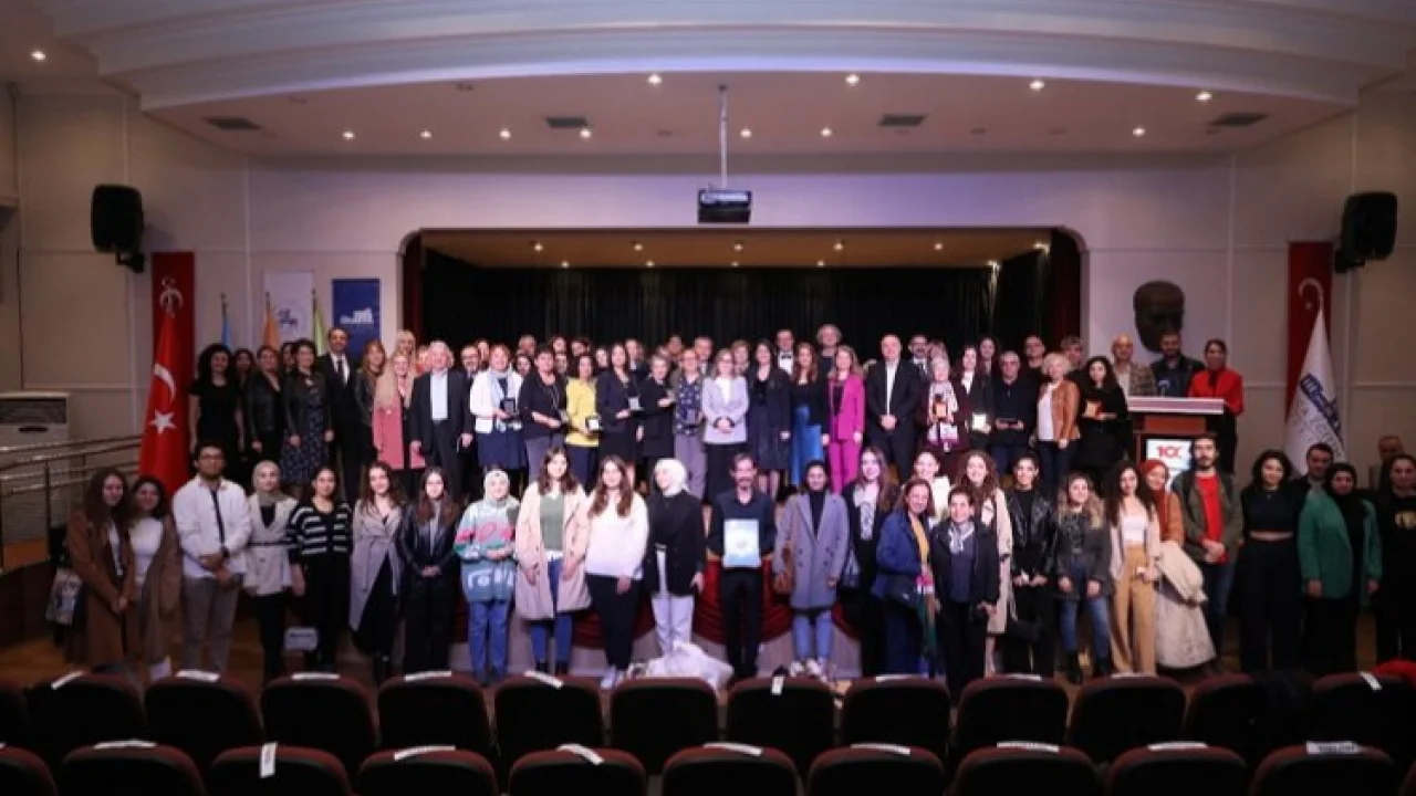 DEÜ'de Öğretmenler Günü için özel program -