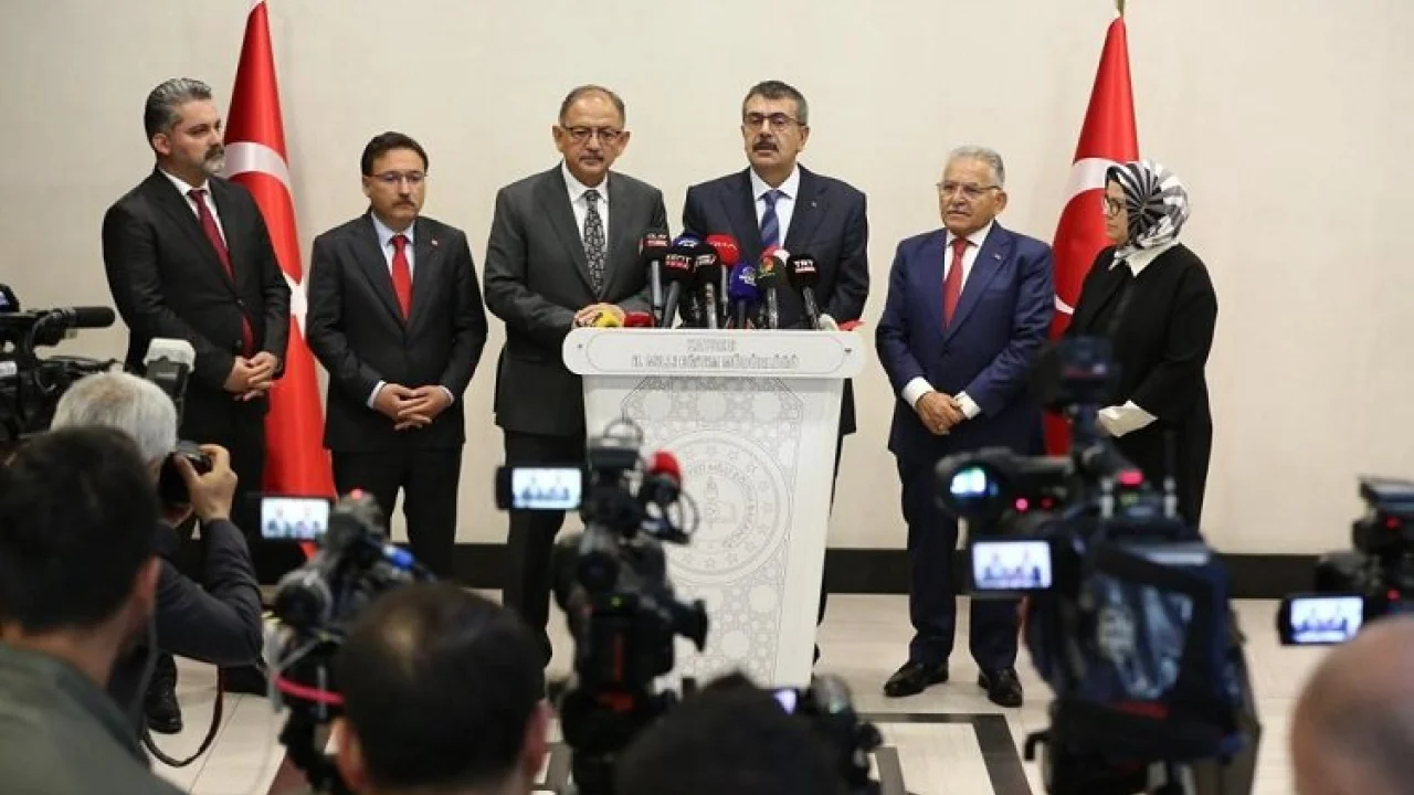 Kayseri Büyükşehir'den iki bakanlı değerlendirme toplantısı -