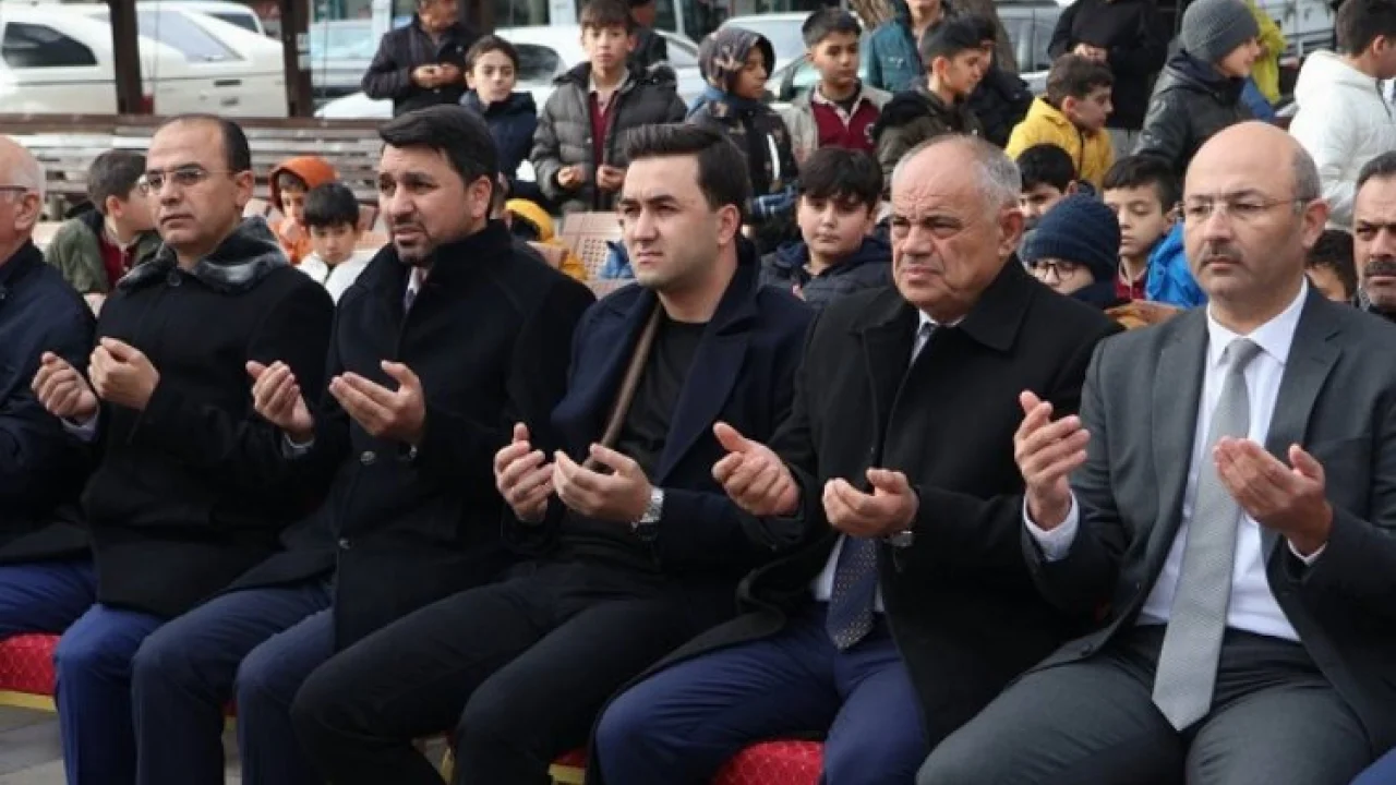 Kayseri Yahyalı'da Filistin'e destek kermesi -