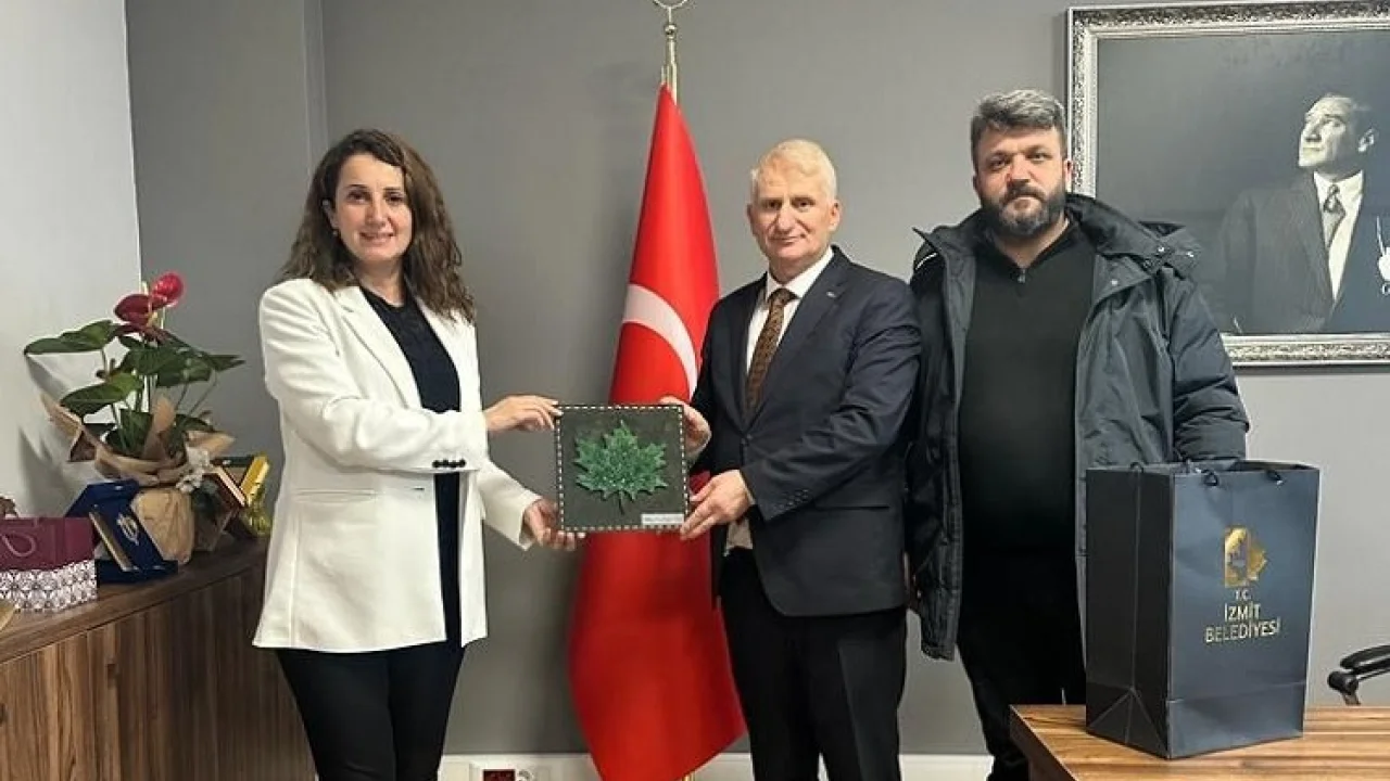 Kocaeli İzmit Belediyesi'nden İlçe Milli Eğitim'e ziyaret -