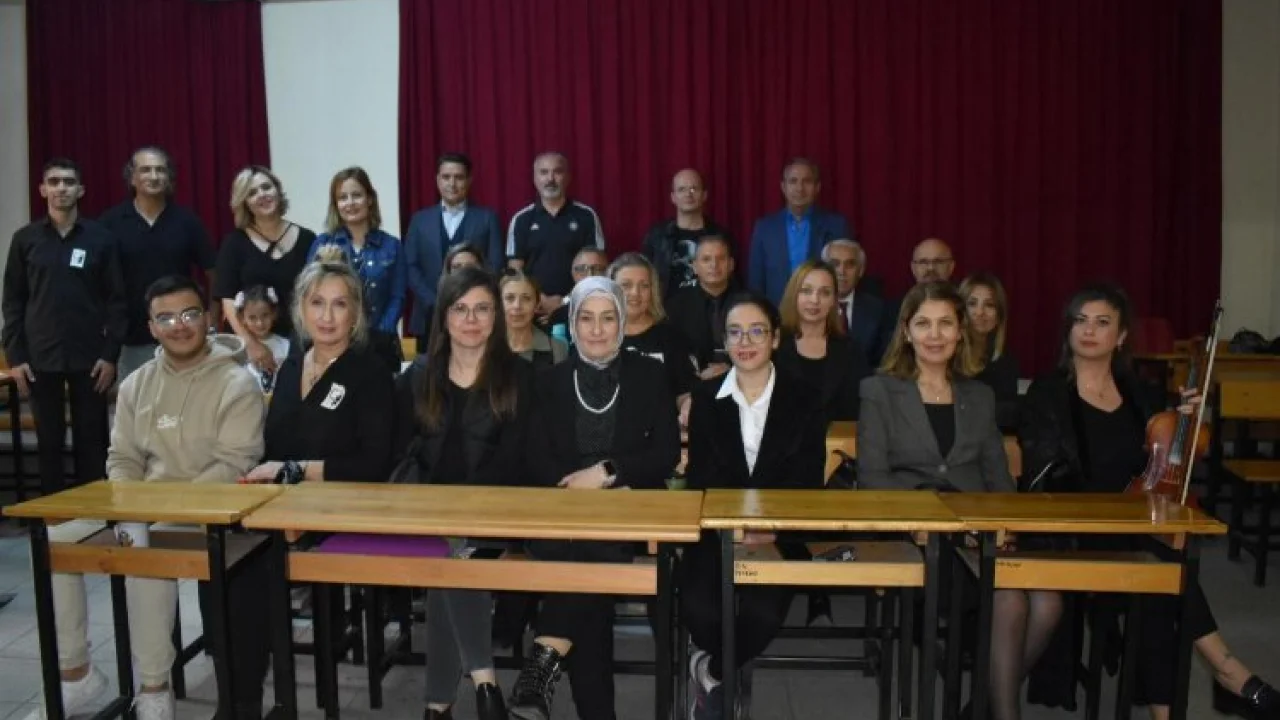 Manisa'nın tek 'Öğretmenler Korosu' çalışmalara başladı -
