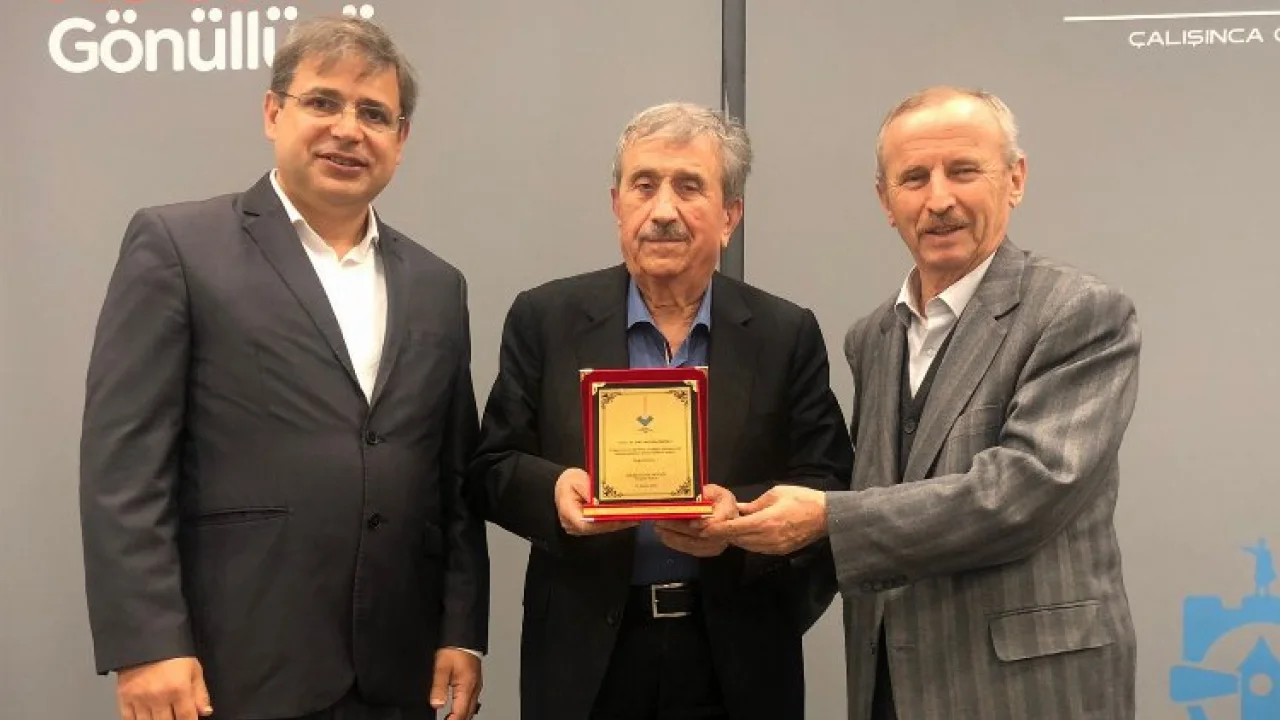 Türkeş’in ve Cumhurbaşkanı Erdoğan’ın avukatı Kocaeli Aydınlar Ocağı'nda -