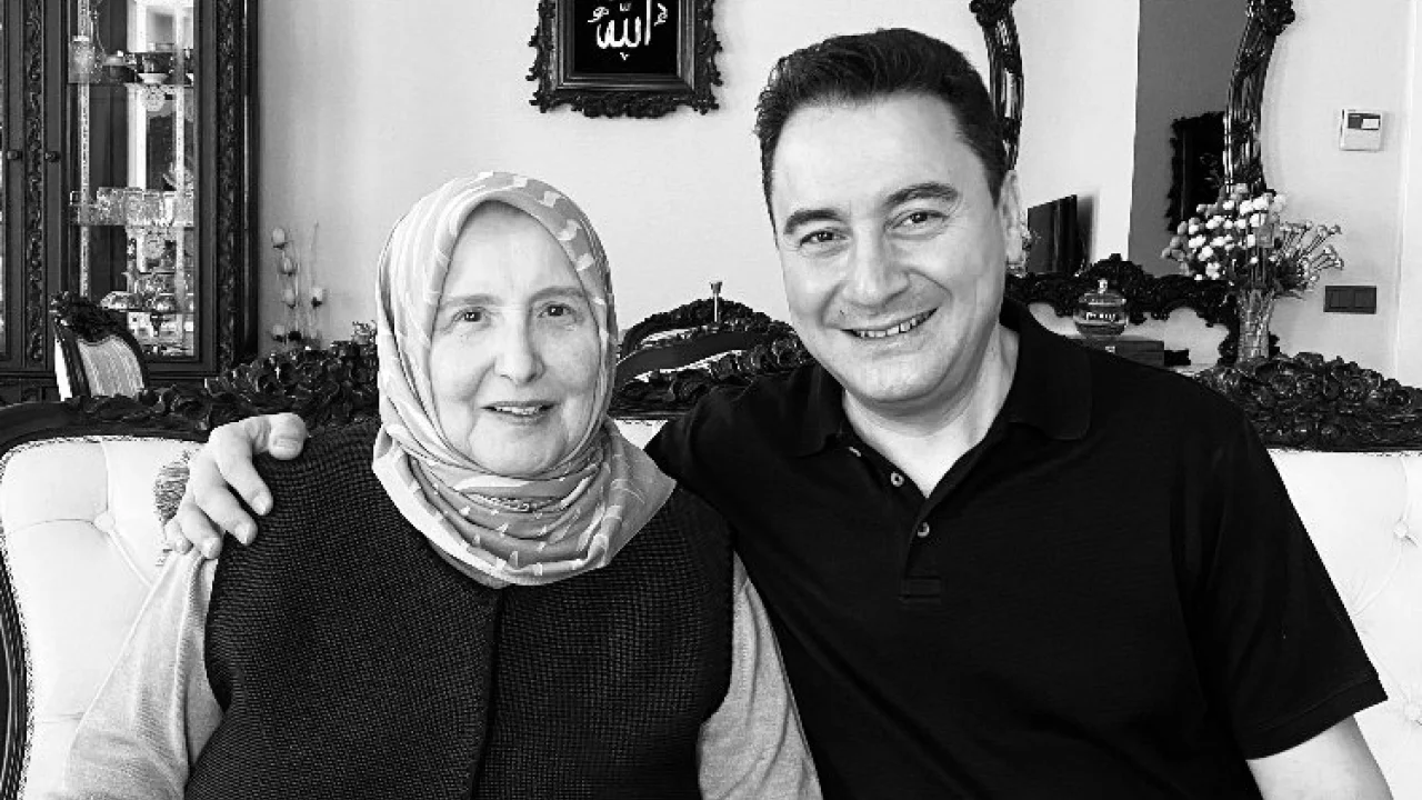 Ali Babacan'ın anne acısı -