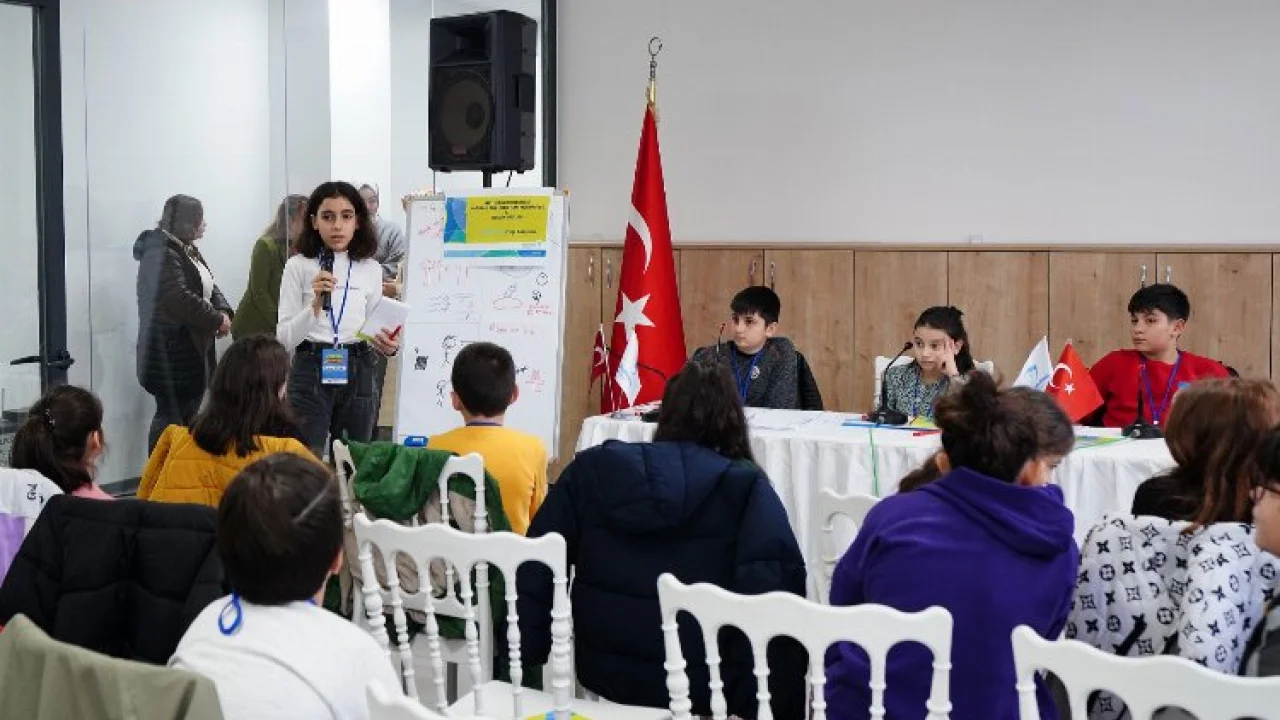 Beylikdüzü Çocuk Meclisi ilk toplantısını yaptı -