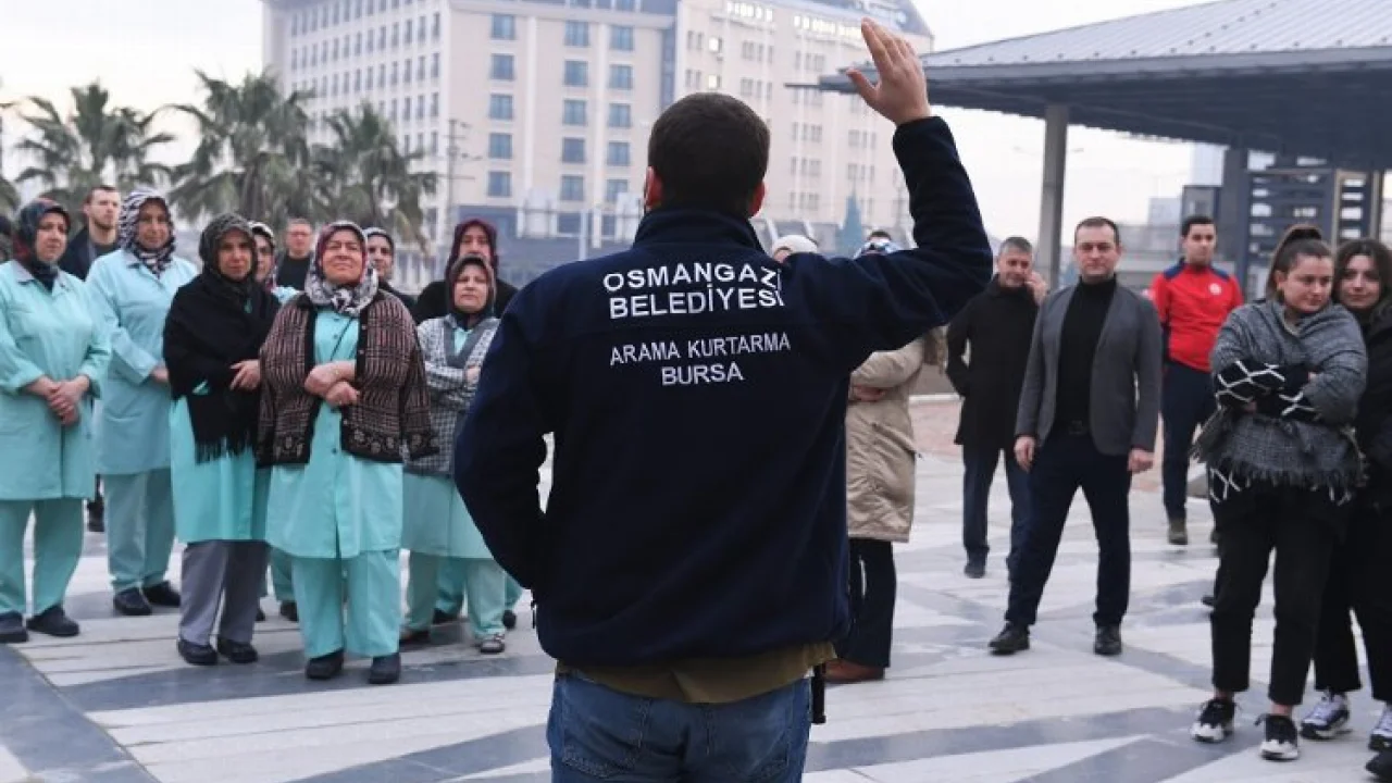 Bursa Osmangazi’de deprem ve yangın tatbikatı yapıldı -