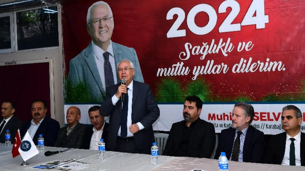 İzmir Karabağlar'da yeni yıl kutlaması -