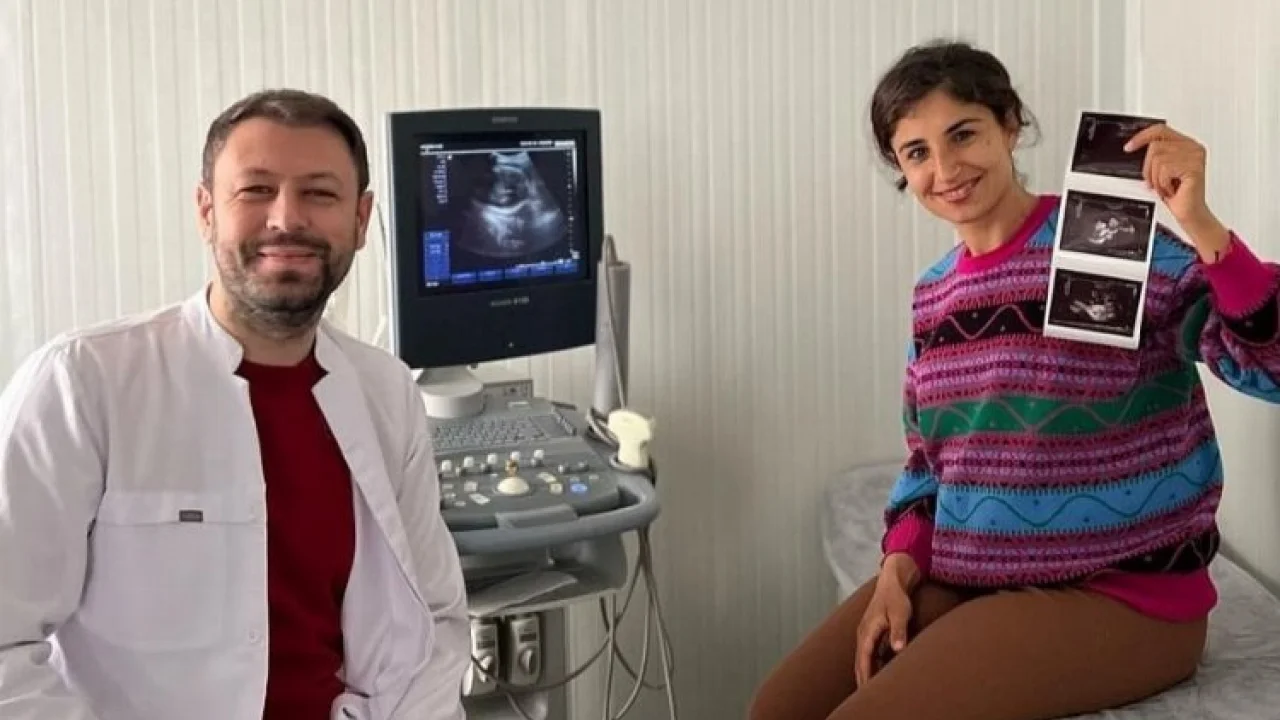 İzmit'in afet bölgesinde kurduğu Kadın Doğum Polikliniği hasta kabulüne başladı -