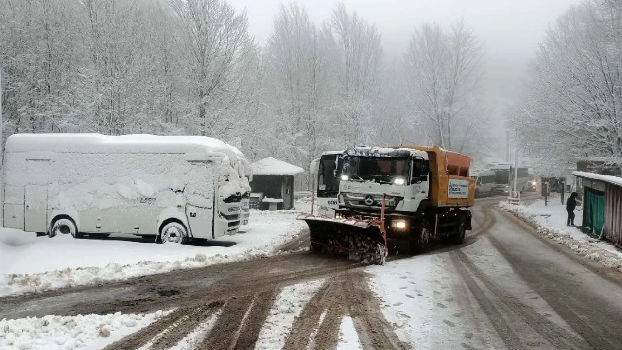 Kocaeli ekipleri kar nöbetindeydi -