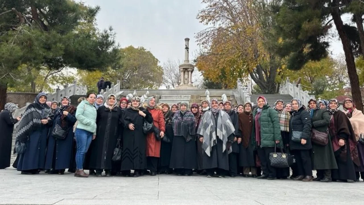 Pazaryerili kadınlardan Konya'ya kültür gezisi -