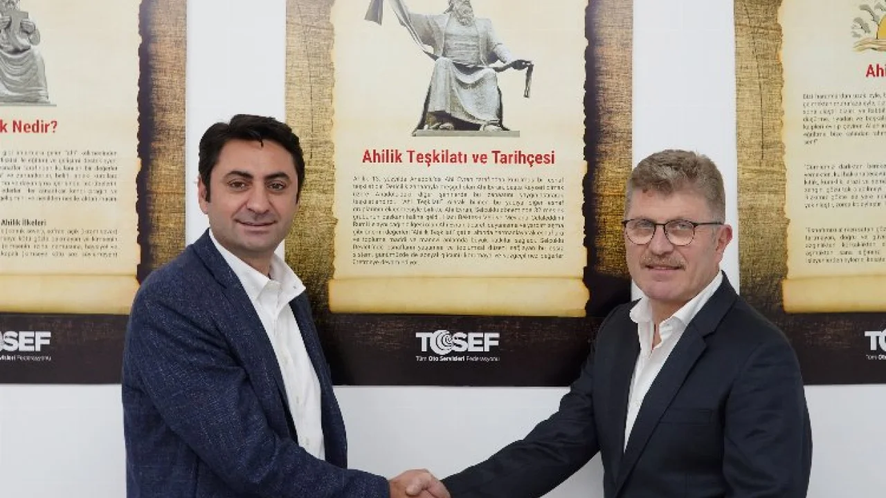 TOSEF'te bayrak Altunsoy'da -