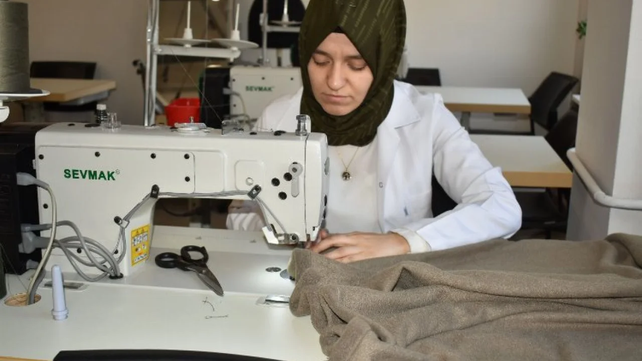 Yunusemre HEM'den Gazze'ye tam destek -